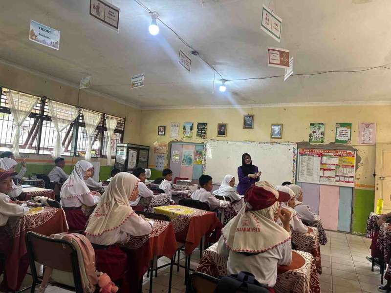 Praktik Mengajar Mahasiswa STKIP ISM Banjarmasin di SDN Alalak 1 Banjarmasin melalui Program MBKM